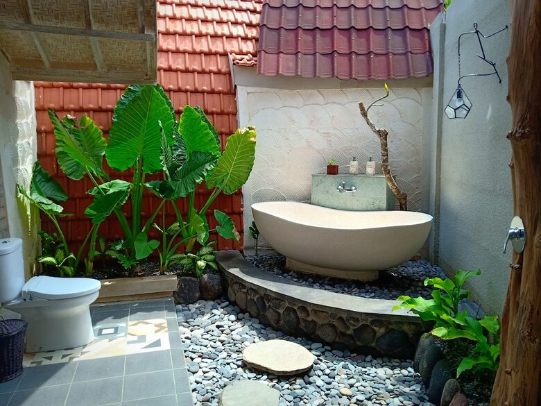 Bed & Breakfast Kompyang Cottage