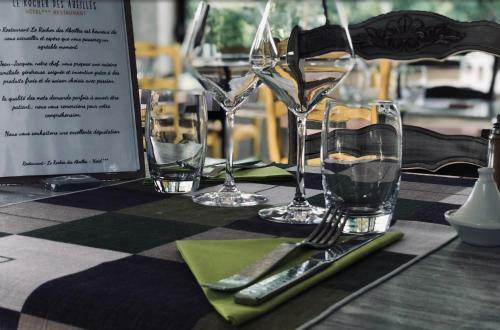 Hotel H�tel Lou Cale� Restaurant Le Rocher Des Abeilles