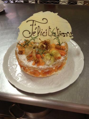 Hotel H�tel Lou Cale� Restaurant Le Rocher Des Abeilles