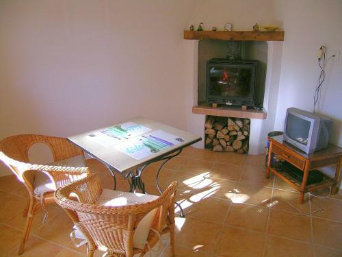 Holiday Home La Trinite St Martin De Castillon
