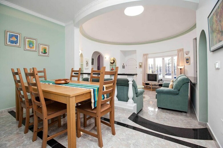 Villa Bianchi