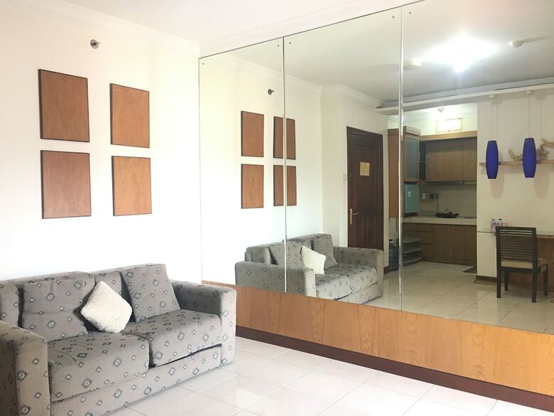 Cozy 2br Apartment At Majesty Near Maranatha University