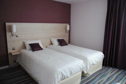 Brit Hotel Vend�e Mer