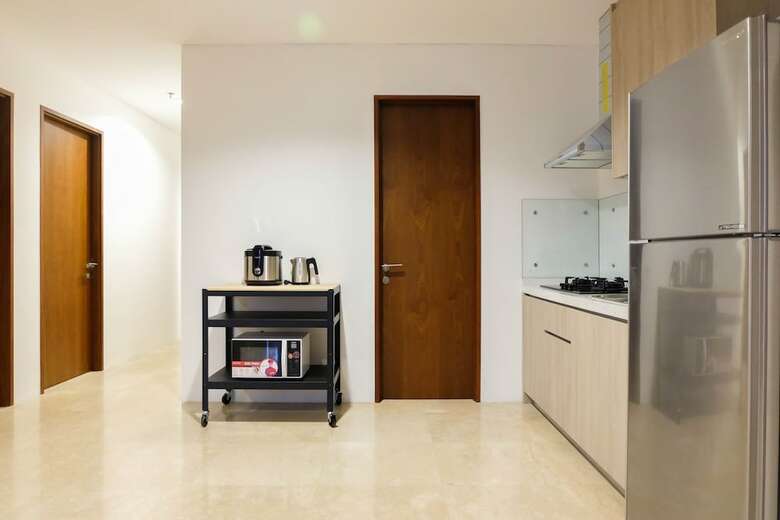 Spacious Elegant 3br Veranda Residence @ Puri Apartment