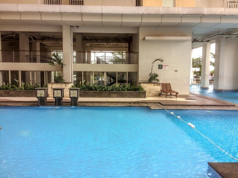 Large And Minimalist Studio At Pakubuwono Terrace Apartment