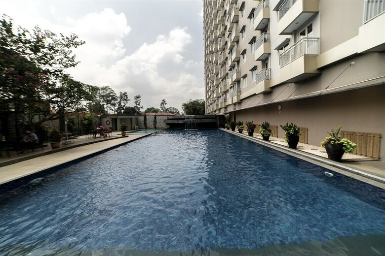 Simply Studio Apartment At Galeri Ciumbuleuit 2