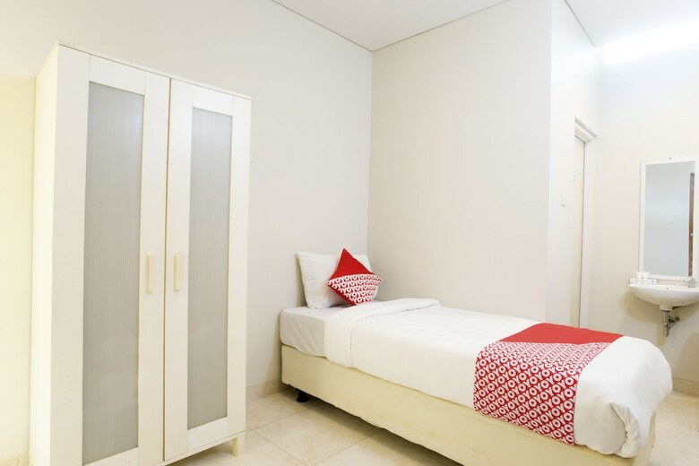 Hotel Oyo 1369 Griya Damai Syariah