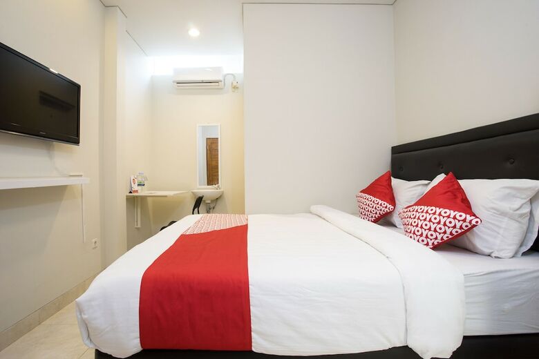 Hotel Oyo 1369 Griya Damai Syariah