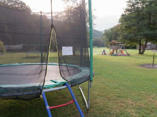 Lodge Holiday Home Le Risdoux Vireuxwallerand