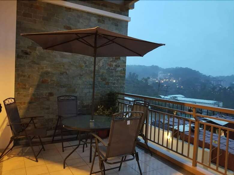 Regs Bristle Ridge Residences