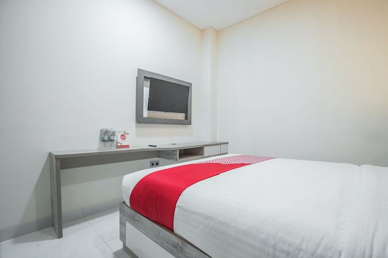 Hotel Oyo 1487 Residence Khoe