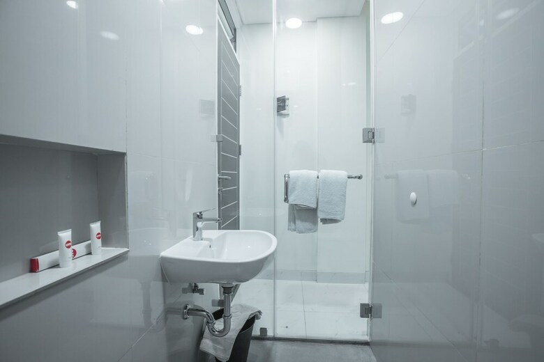 Hotel Oyo 1487 Residence Khoe
