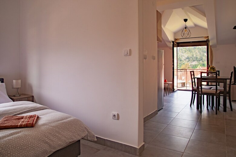 Rooms & Apartments Vukasovic