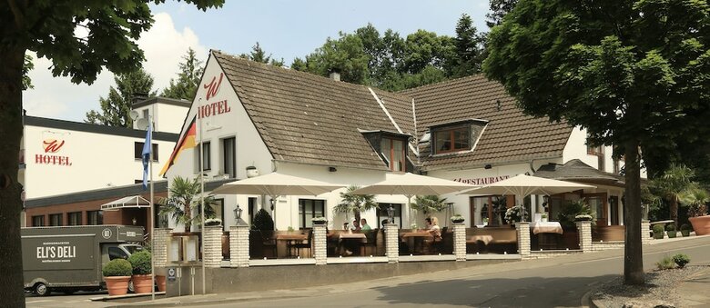 Landidyll Hotel Weidenbr�ck