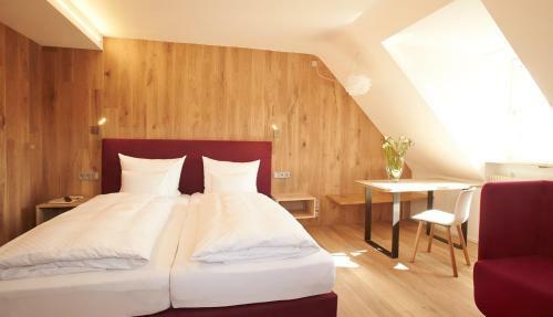 Landhotel Wei�es Ro�