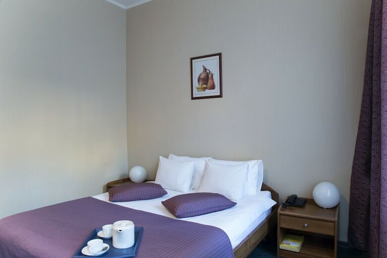 Columb Hotel