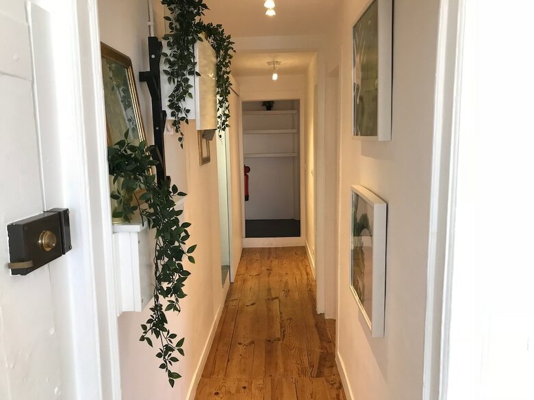 Apartamentos Beautiful Flat Balcony Great Location
