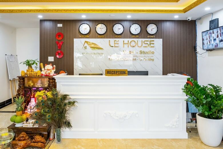 Oyo 320 Le House Hotel And Studio