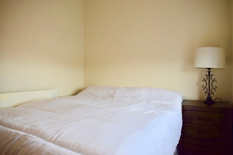 2 Bedroom Terraced House Near City Centre