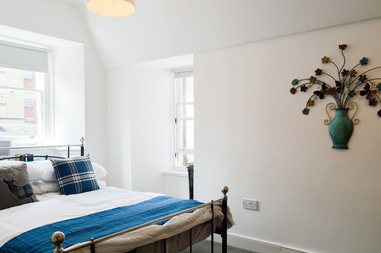 Apartamentos Bright 2 Bedroom Home In Old Town Centre