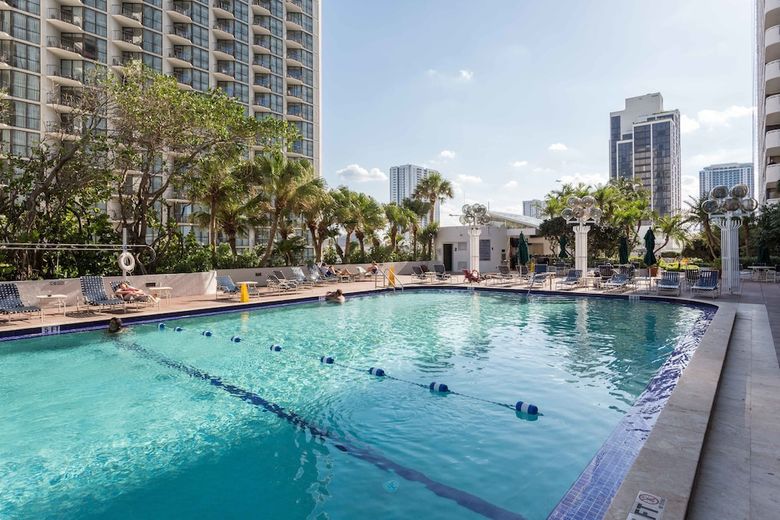 Apartamentos Ocean View Condo With Gorgeous Miami Sunset