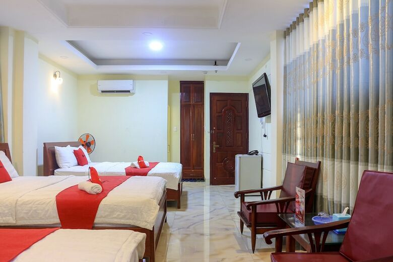 Hotel Reddoorz Plus @ Dong Den Street