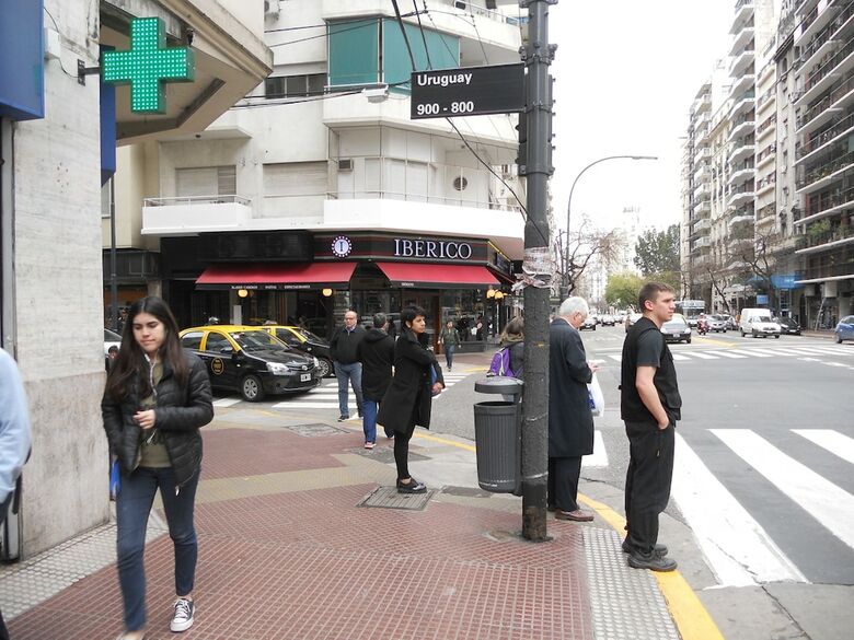 Apartamentos Av. C�rdoba 2 Dormitorios