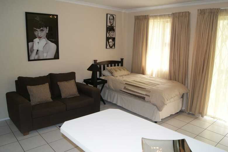 Apartamentos Serengeti Self Catering Units