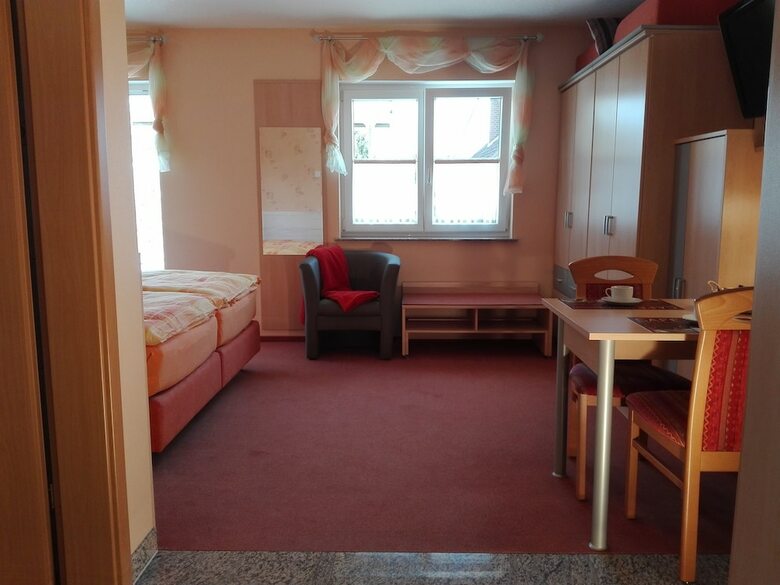 Apartamentos Ferienwohnungen& Appartements Roth