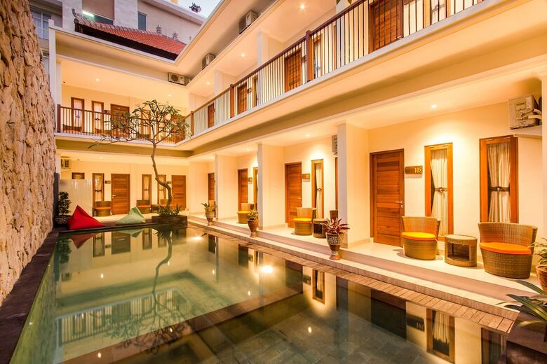 Bed & Breakfast Angkul Angkul Segara Beach Kuta