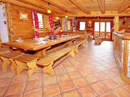 Holiday Home Le Haut Champagny En Vanoise