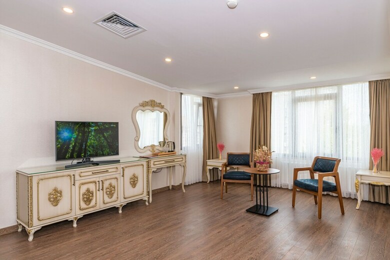 Czn Burak Hotel