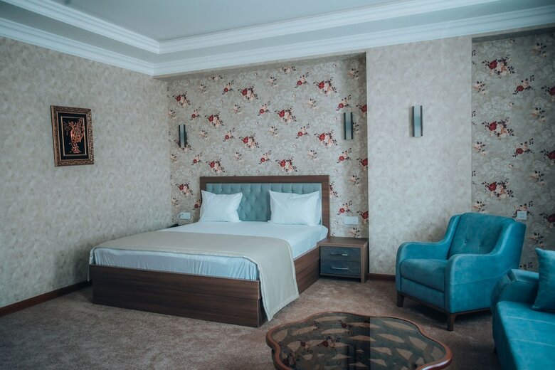 Royal Sapphire Hotel