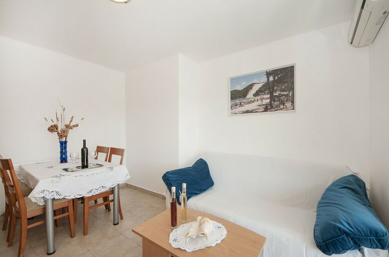 Apartments Brna Relax