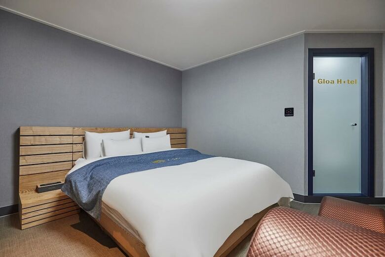 Gloa Hotel