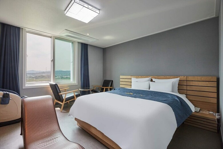 Gloa Hotel