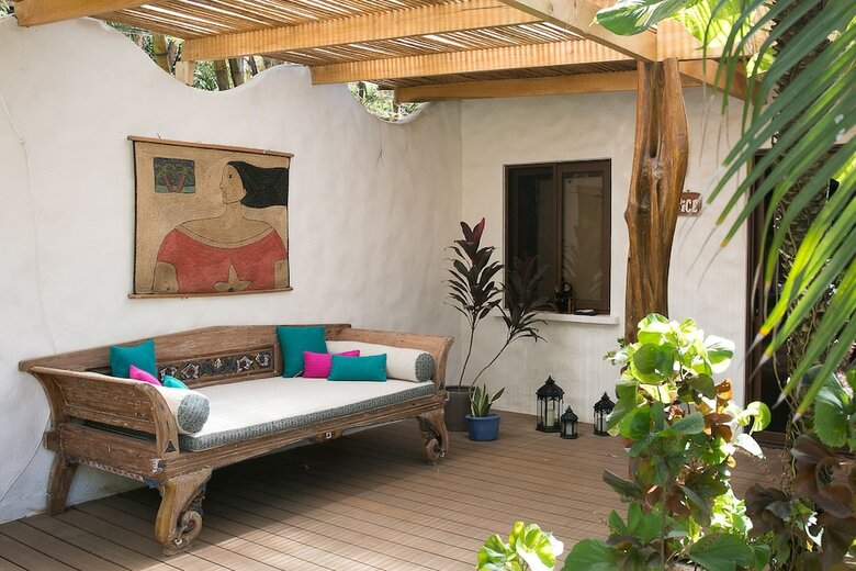 Hotel Sueno Del Mar Beachfront Bed & Breakfast