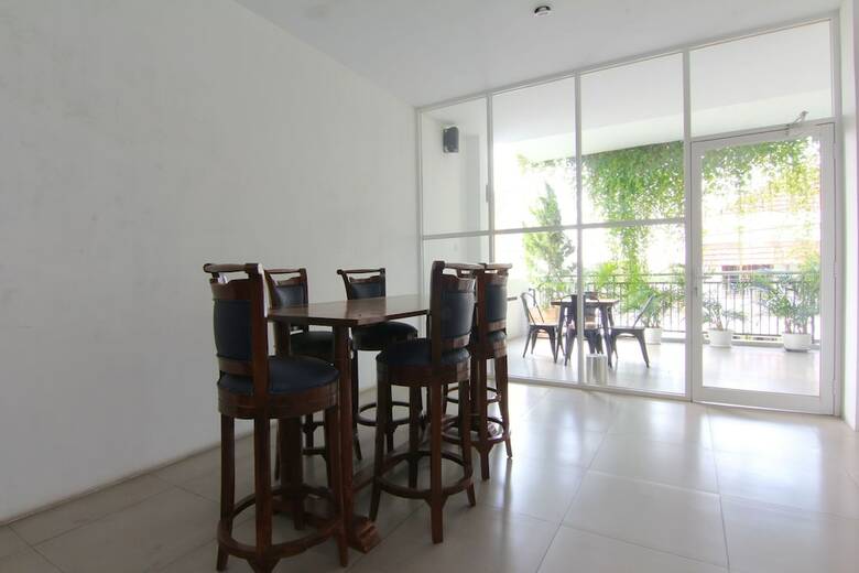 Hotel Cornel Coffee And Stay