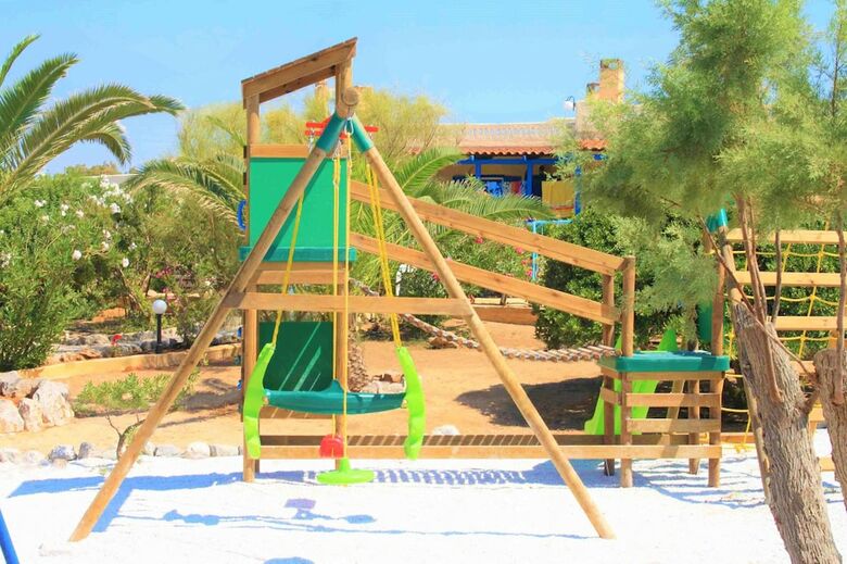 Aparthotel Zorbas Beach Village Hotel
