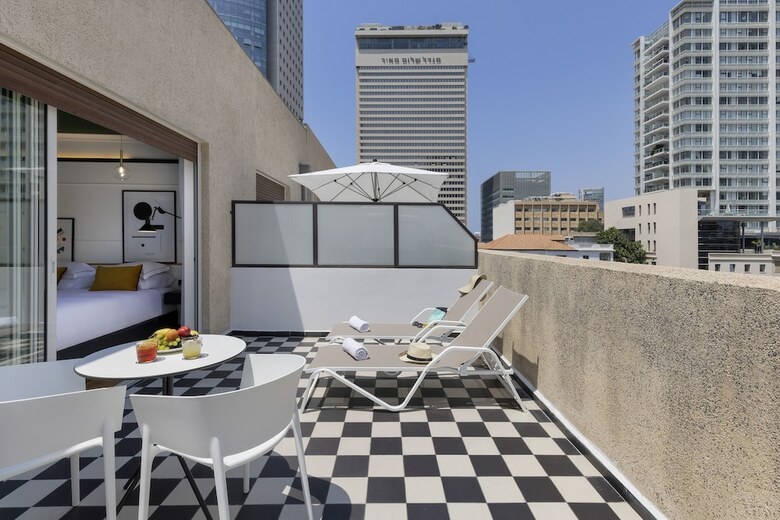 Theodor By Brown Hotels