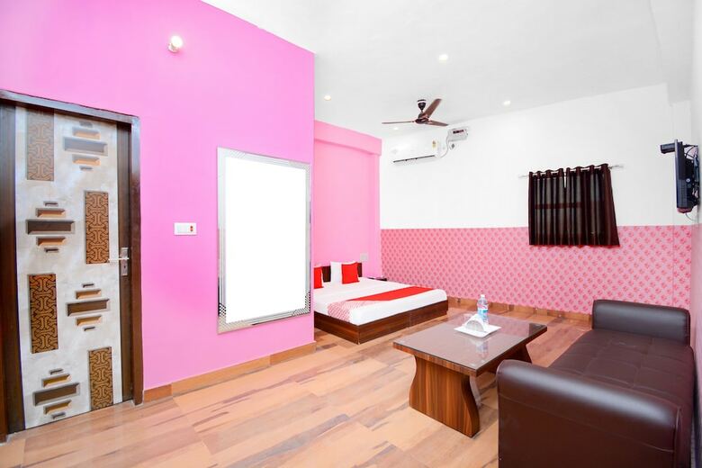 Oyo 36908 Hotel Park View