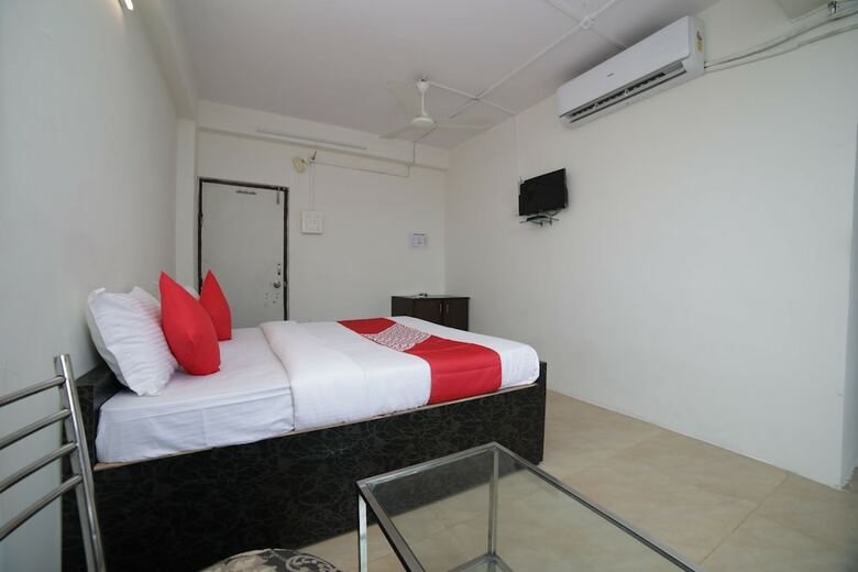 Oyo 29093 Hotel A3 & Restaurant