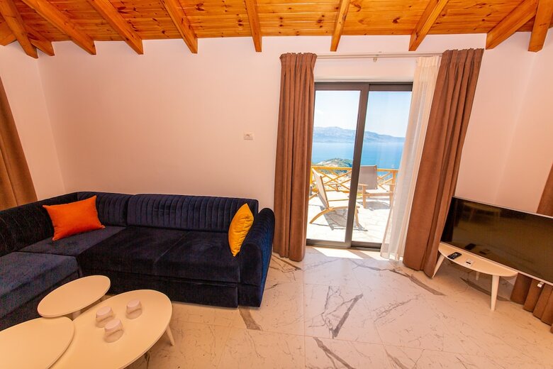 Hotel Santa Oliva Suites