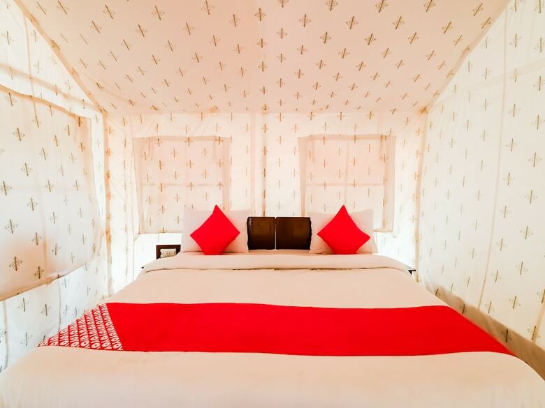 Hotel Oyo 42224 Royal Tent Pushkar