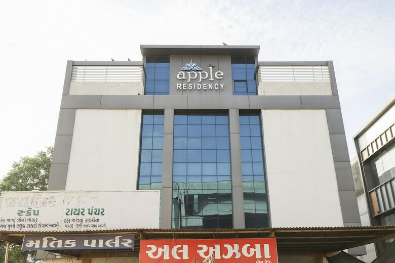 Hotel Capital O 48764 Apple Residency