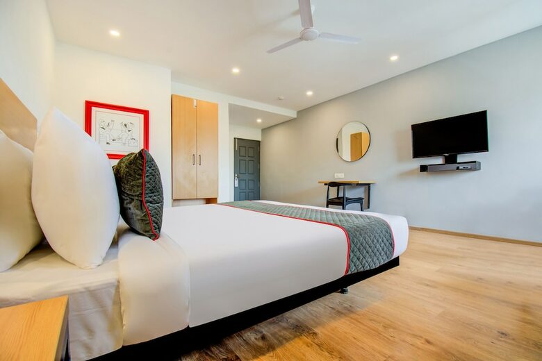Hotel Oyo Townhouse 165 Netaji Road