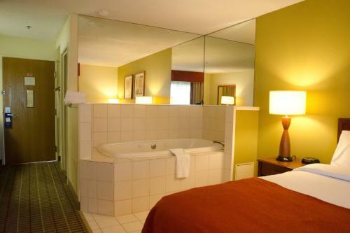 Hotel Baymont Inn & Suites Evansville North