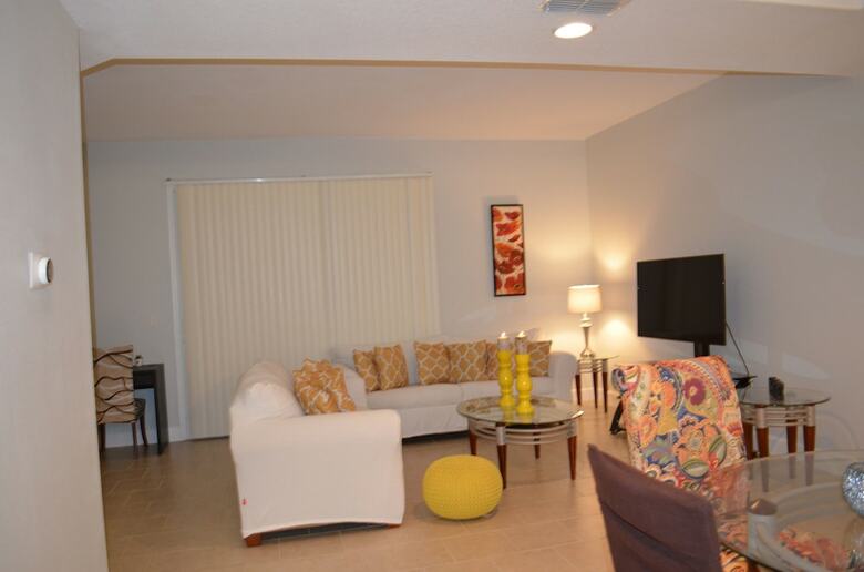 Peaceful Townhouse In Kissimmee Florida