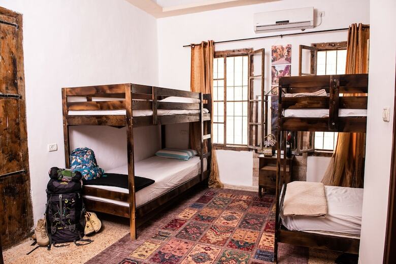 Hostal La Casetta