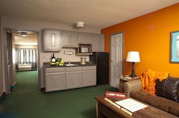Hotel Vintage Block Inn & Suites